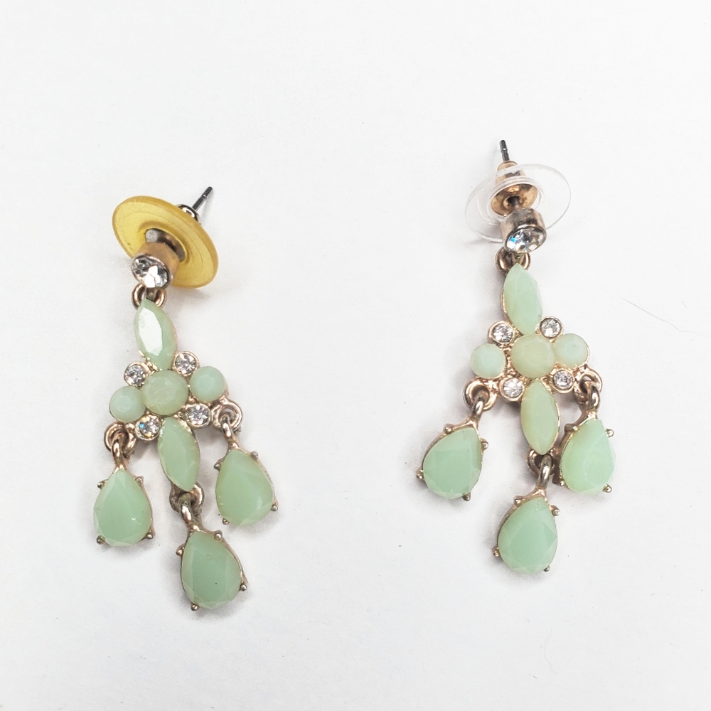 5/$25 Gold Tone Dangle Chandelier Pierced Earrings